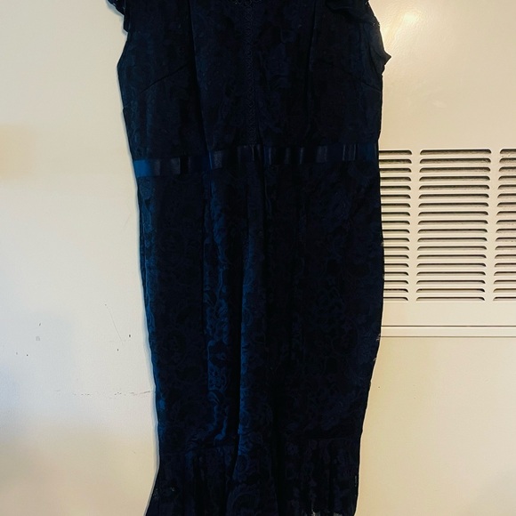 Brand New with Tag Navy Blue SHEIN Miusol Plus Mock Neck Mermaid Hem Lace Dress - Picture 2 of 2